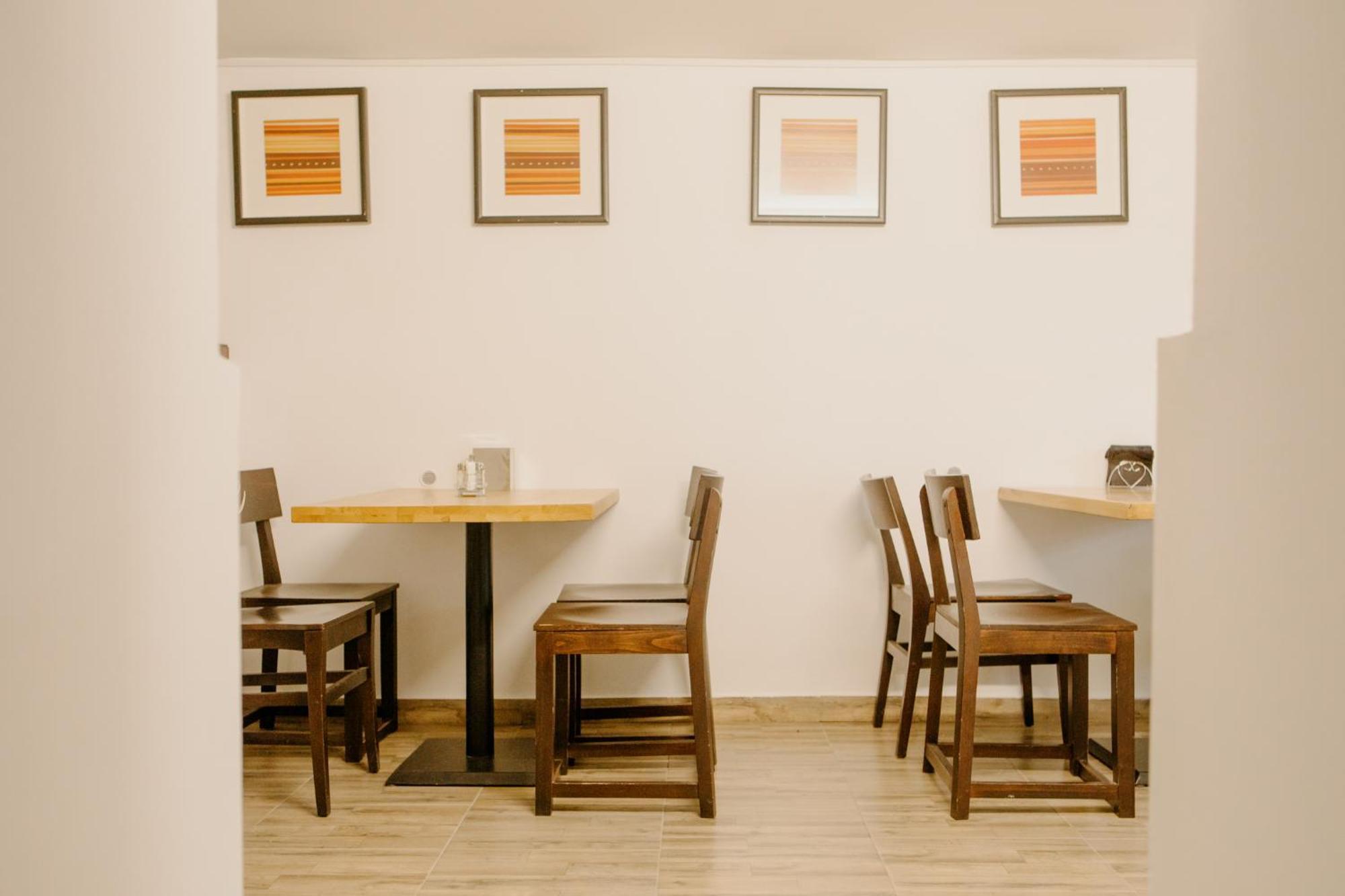 Excelsior Inn Turda Luaran gambar