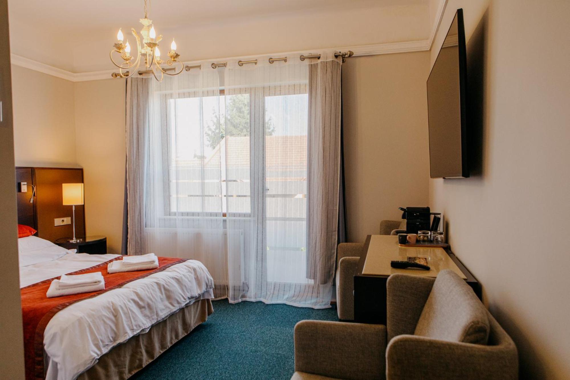 Excelsior Inn Turda Luaran gambar